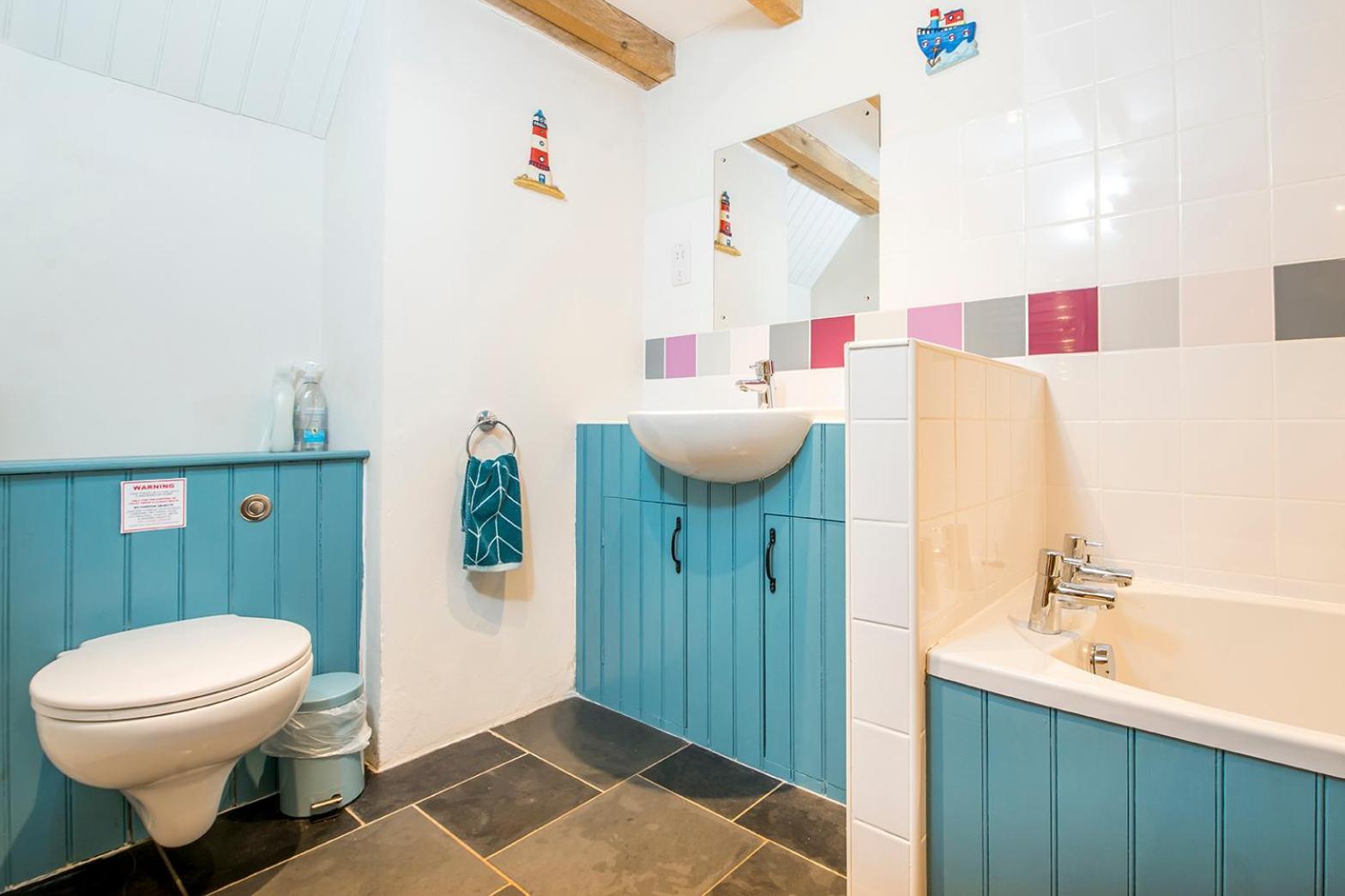 Sloop Inn Cottage Гейверфордвест Екстер'єр фото