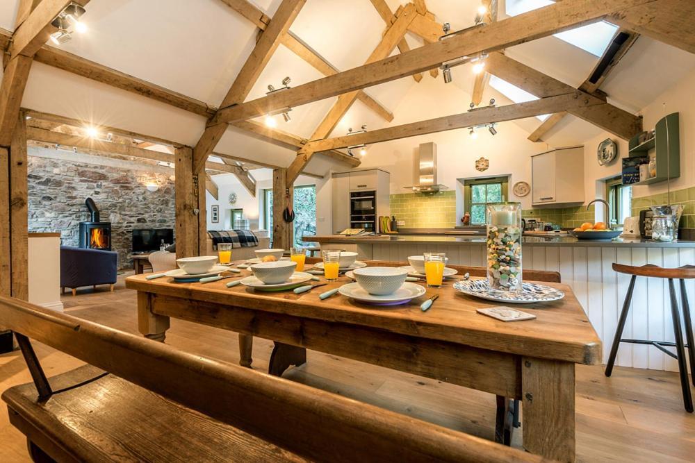 Sloop Inn Cottage Гейверфордвест Екстер'єр фото