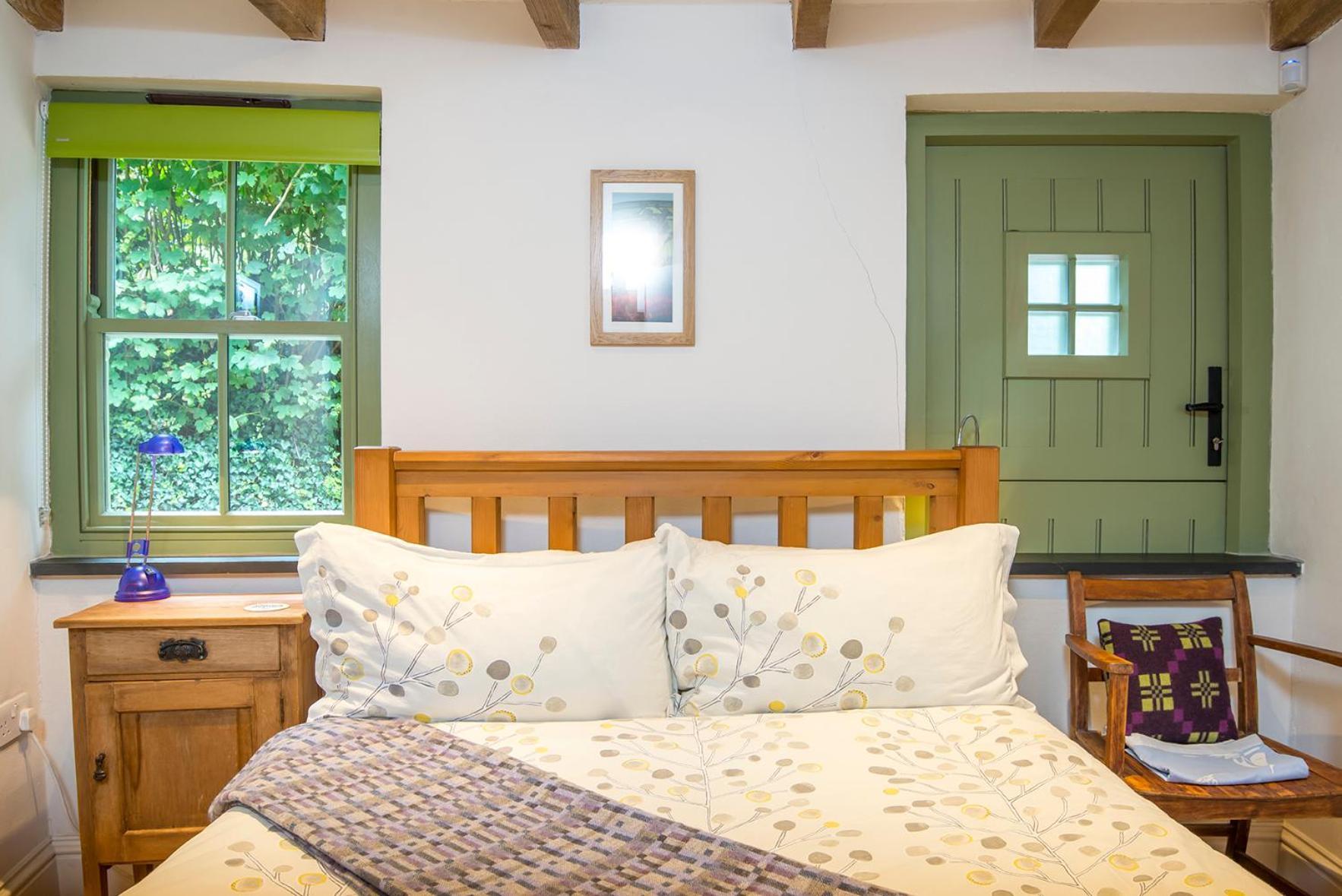Sloop Inn Cottage Гейверфордвест Екстер'єр фото